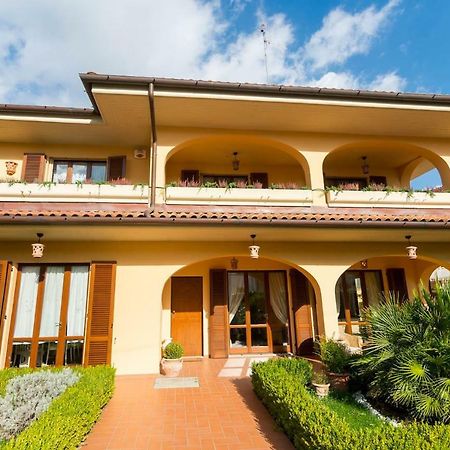 Hidden Tuscan Treasure Cantagrillo Bagian luar foto