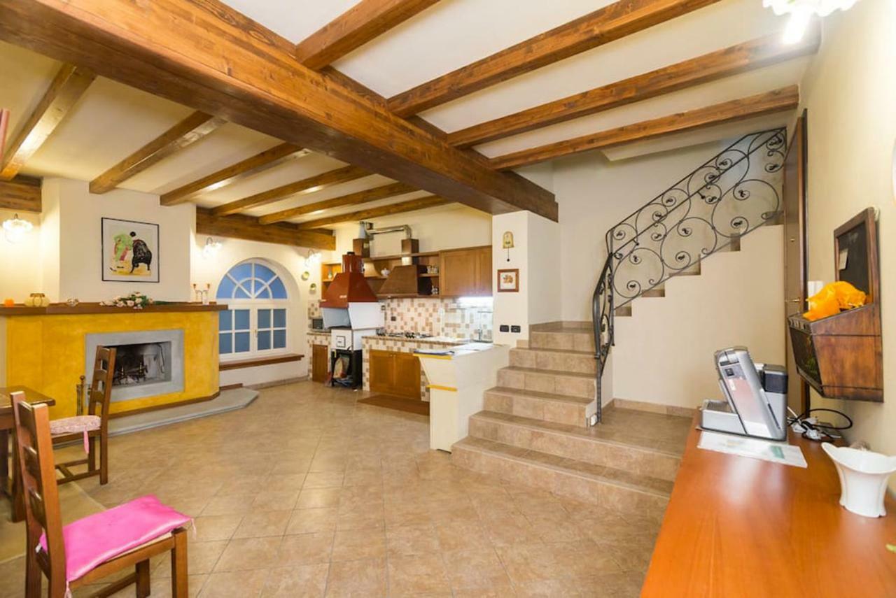 Hidden Tuscan Treasure Cantagrillo Bagian luar foto